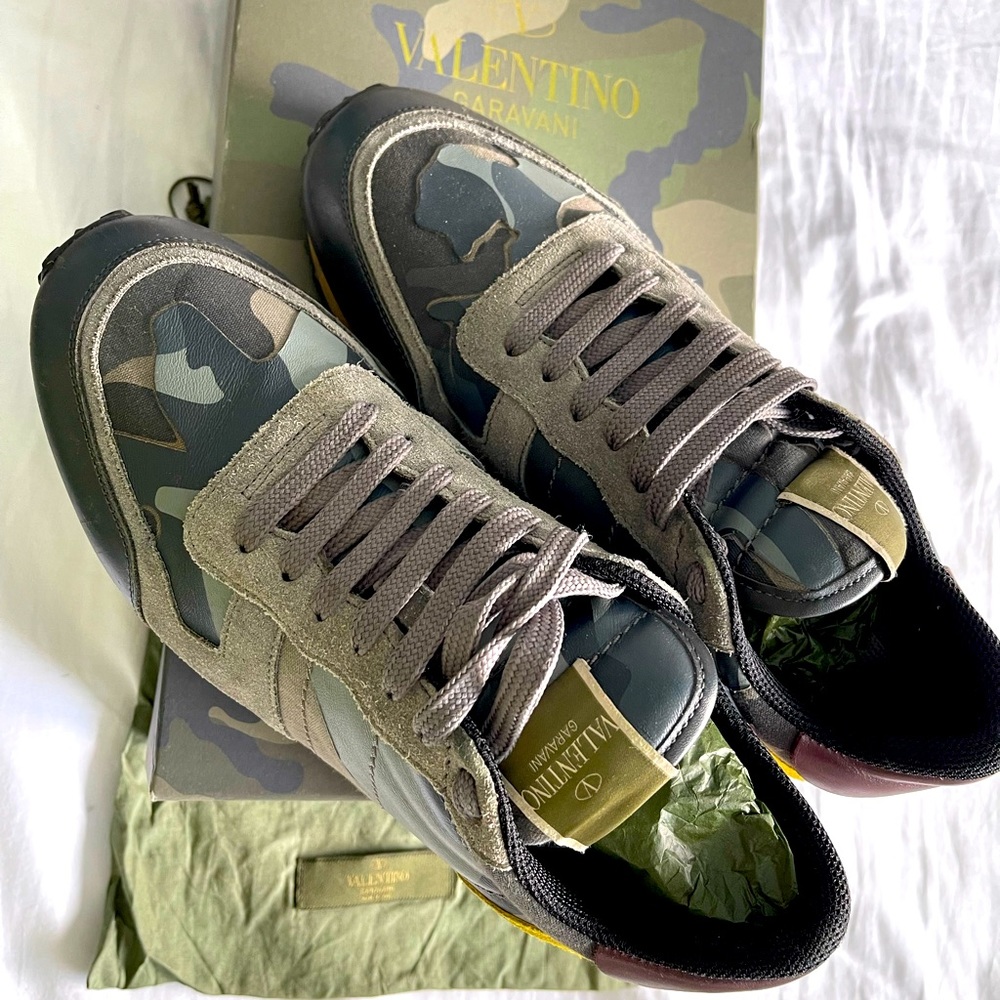 Valentino Shoes with the box